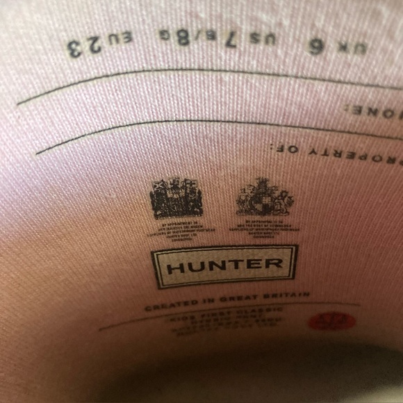 Hunter Original Kids First Classic Leopard Rain Boot (7) - Picture 8 of 10